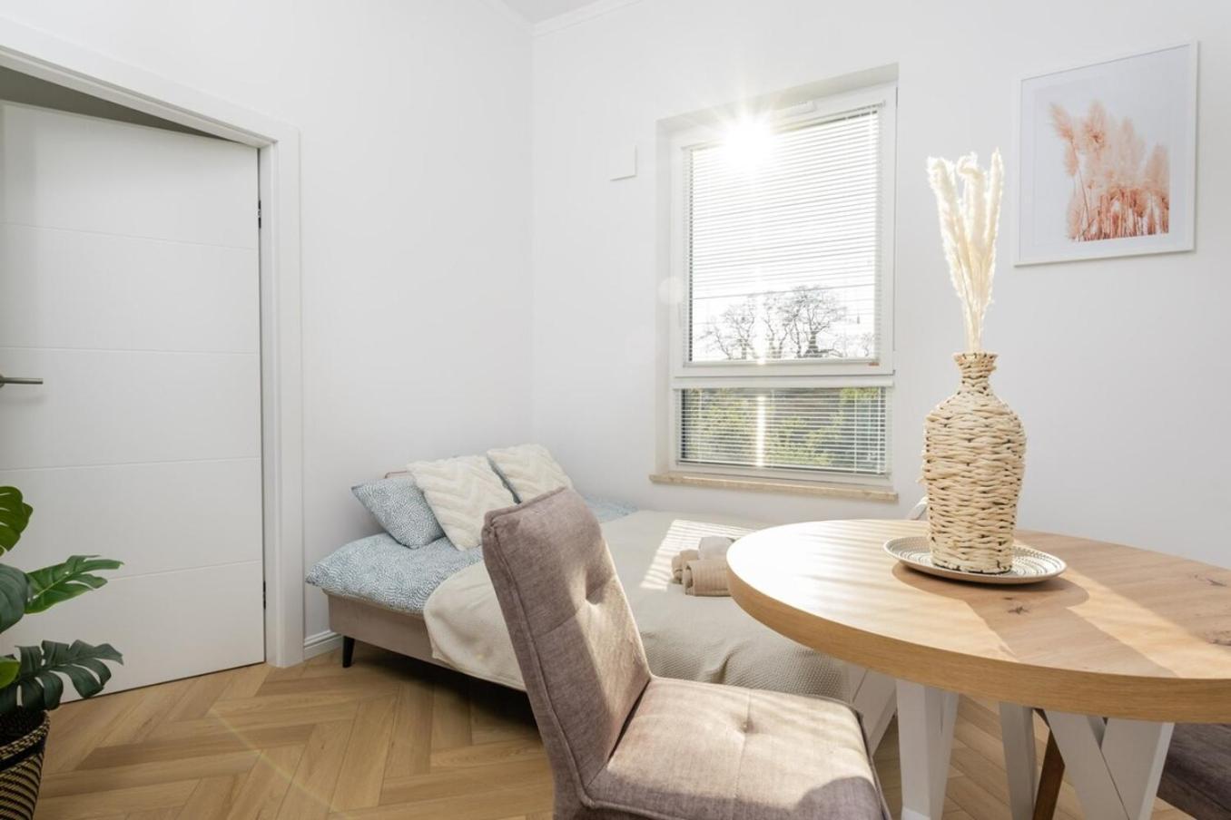 Wiktoryn 21 Citysphere Premium Suite 2 Варшава Экстерьер фото