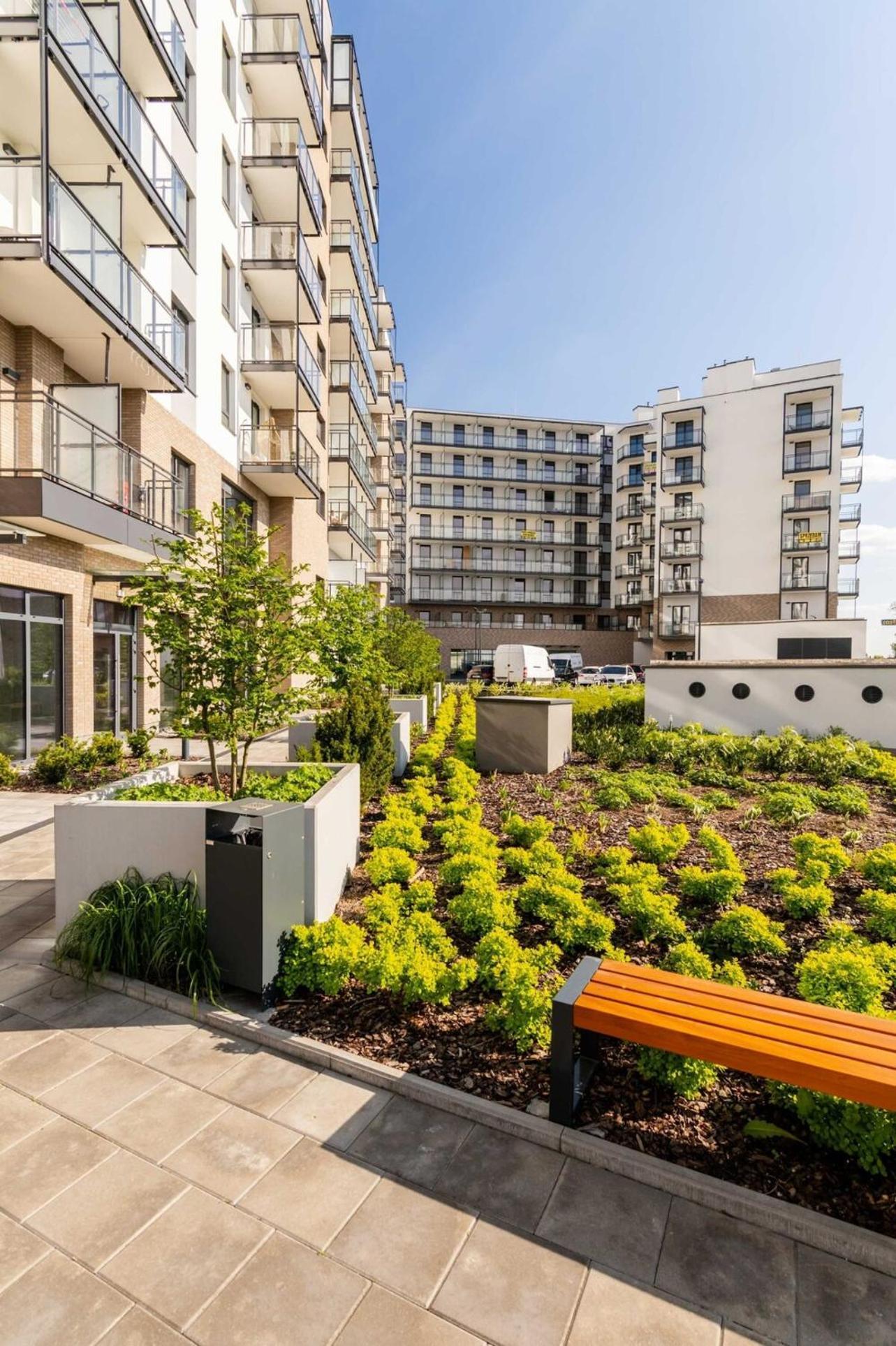 Wiktoryn 21 Citysphere Premium Suite 2 Варшава Экстерьер фото